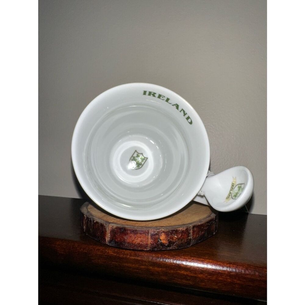 Shamrock IRELAND White Multi Mug & Spoon Set Souvenir Places to Visit Graphics - Picture 4 of 5